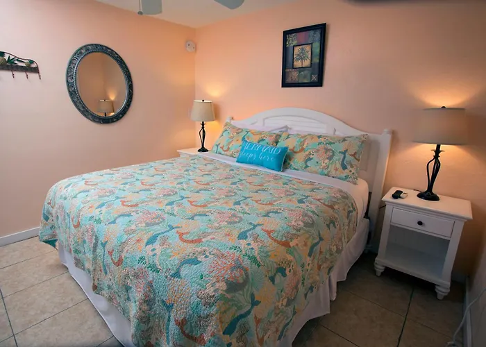 Courtney\'S Place Historic Cottages & Inns